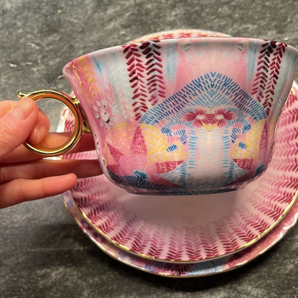 T2 gigantic cup/plates set, NWOT - Picture 2 of 8